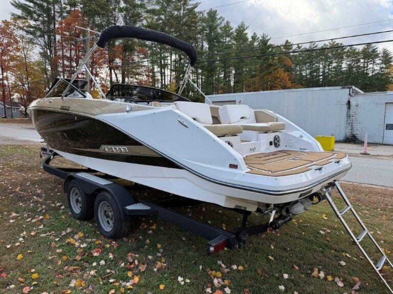 2016 Scarab 255 HO Platinum US-PSBSD071K516 [photo 29]